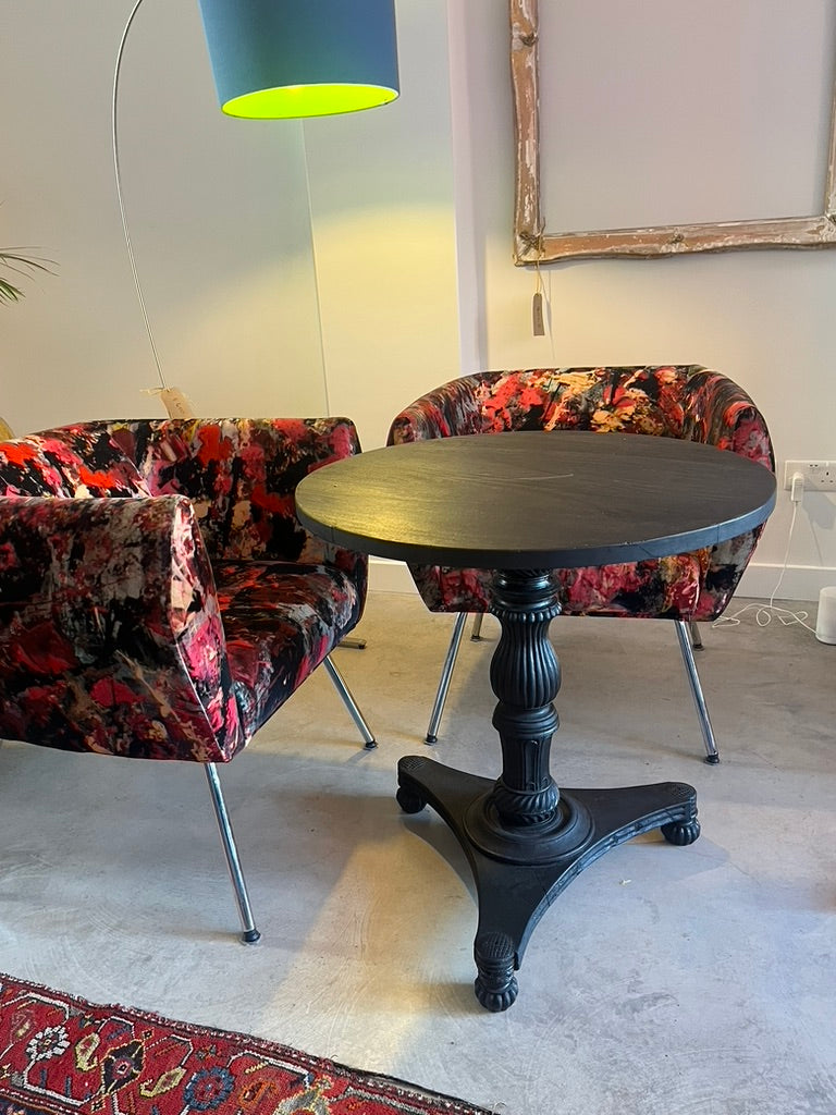 Early 19th C Indian ebony and ebonised circular occasional table