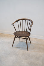 Load image into Gallery viewer, Ercol cowhorn horseshoe chair