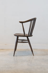 Ercol cowhorn horseshoe chair